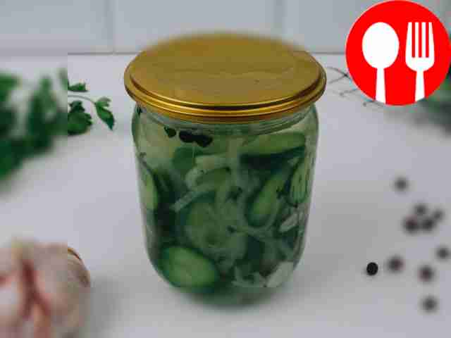 Салат «Зимний король» в банках