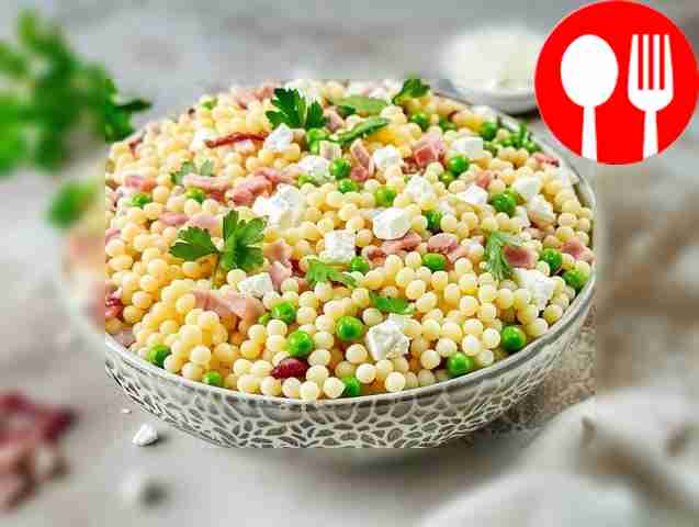 Сытный салат из птитима с беконом