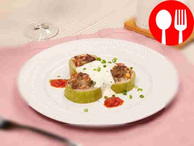 Диетические фаршированные кабачки