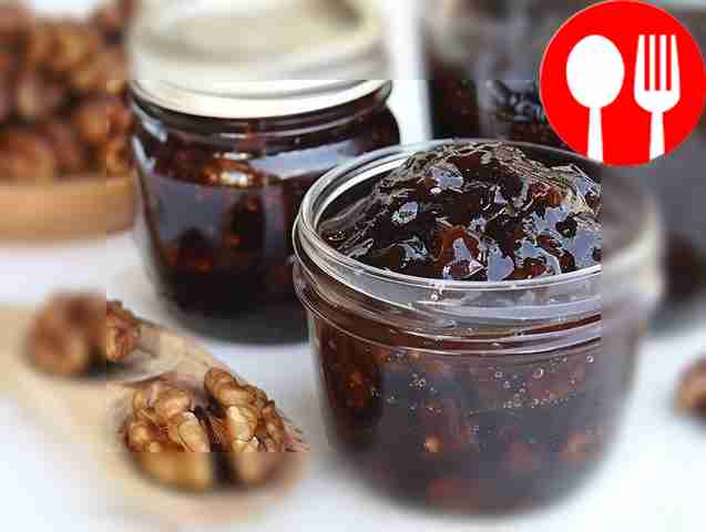 Классическое варенье из грецких орехов