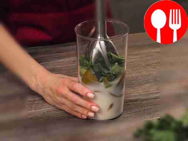 Запустите прибор и измельчите все ингредиенты...