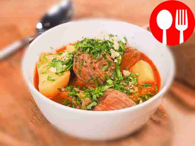 Шурпа из говядины с томатной пастой