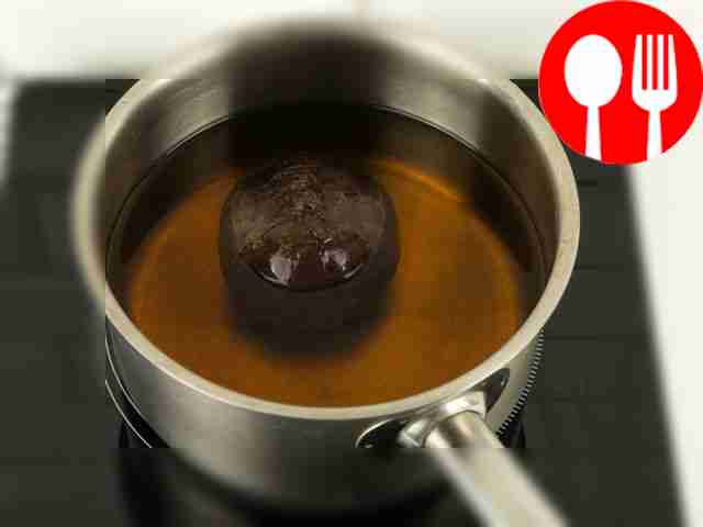 Варите свеклу до полной готовности примерно...