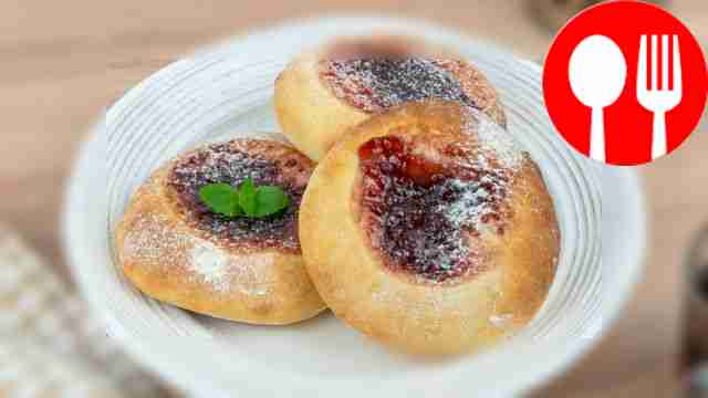 Ватрушки с вареньем