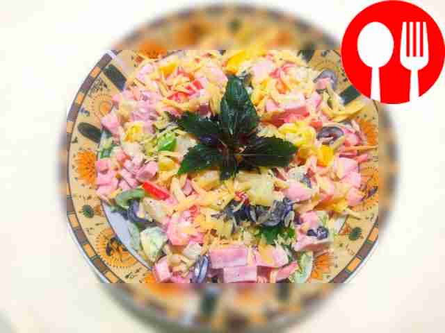 Быстрая ветчина с ананасами