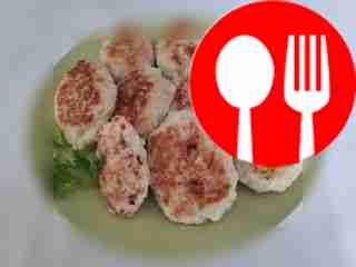 Аппетитные куриные котлеты с творогом
