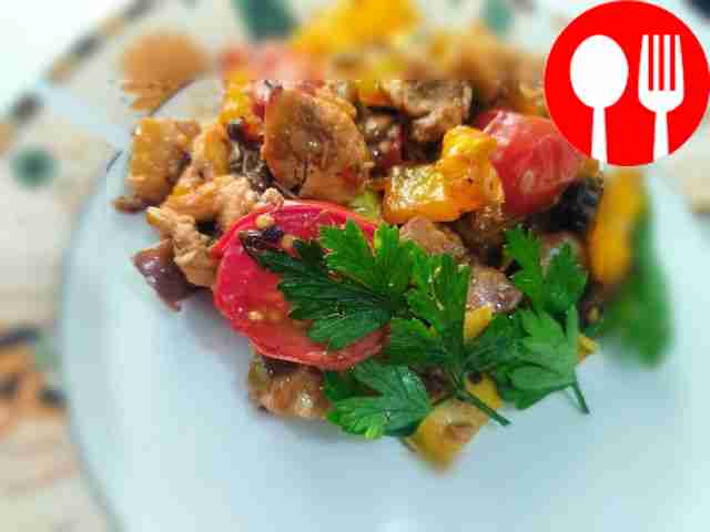 Сочное соте из курицы с овощами