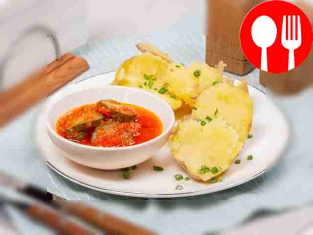 Огурцы в аджике