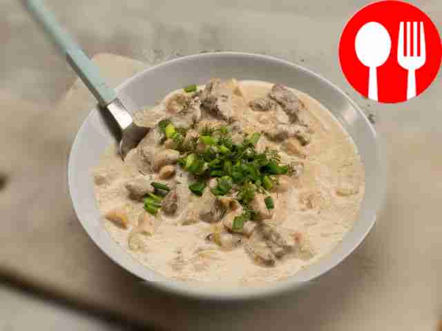 Бефстроганов с грибами