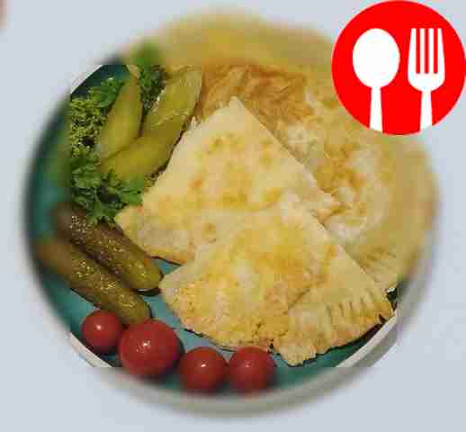 Вкусные чебуреки с моцареллой