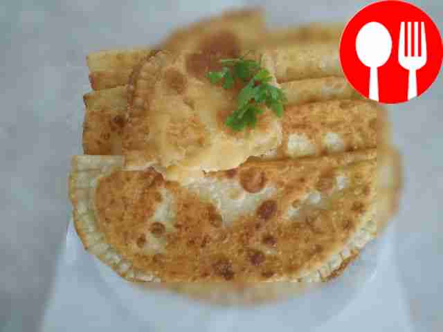 Чебуреки с сыром